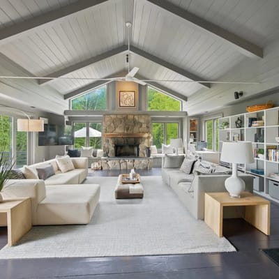 Jug End Crest | Fireplace • Sunroom • Central Air